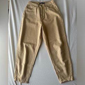 Missguided Beige Jeans